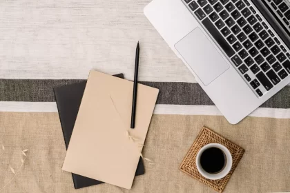 ¿Estás Listo para una Escritura Más Inteligente? QuillBot AI te Ayuda - 25