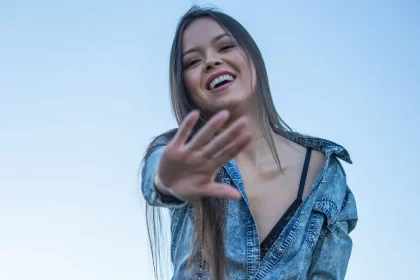 Cómo Protegerse de Undress AI: Salvaguardando tu Privacidad en la Era Digital - 15