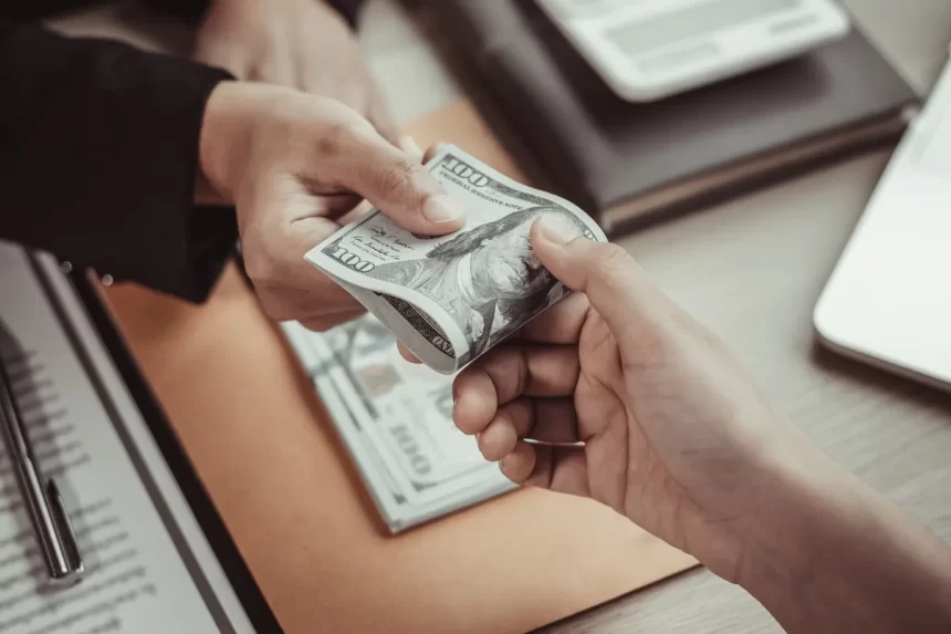 ¿Cuánto Gana un Ingeniero de IA? Descubre los Secretos de los Salarios en Este Campo en Auge - 7