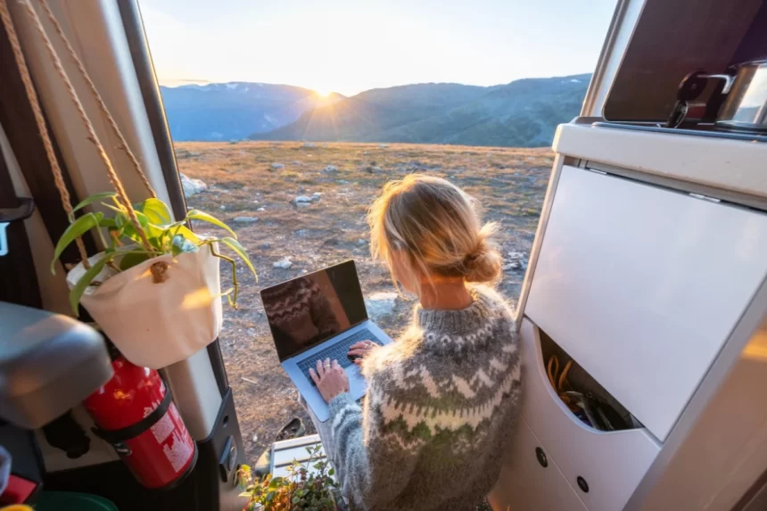 Imagen de ¡Descubre el Mundo del Trabajo Remoto con Estos +9 Sitios Web que Pagan en Dólares! ¡Descubre el Mundo del Trabajo Remoto con Estos +9 Sitios Web que Pagan en Dólares! - 7
