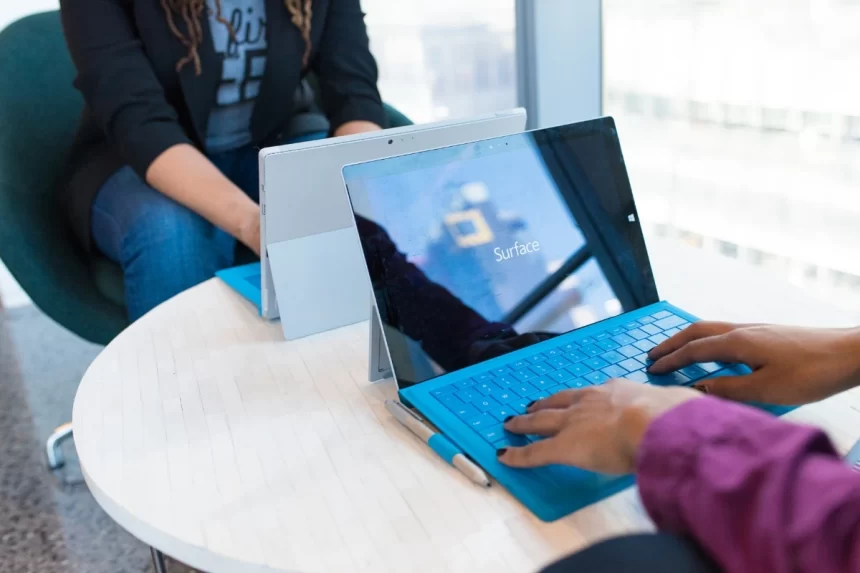 Imagen de Evento Surface AI de Microsoft: Noticias, Rumores y Muchos Portátiles Qualcomm Evento Surface AI de Microsoft: Noticias, Rumores y Muchos Portátiles Qualcomm - 7