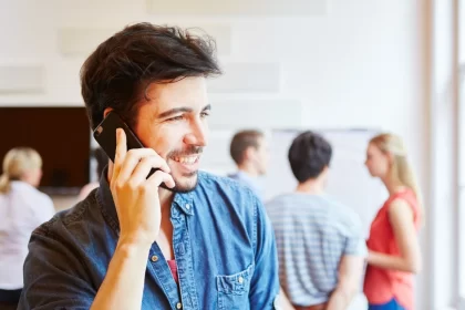 Desbloqueando el Poder de Tu Voz: La Nueva Era de las Llamadas Telefónicas con Truecaller - 17