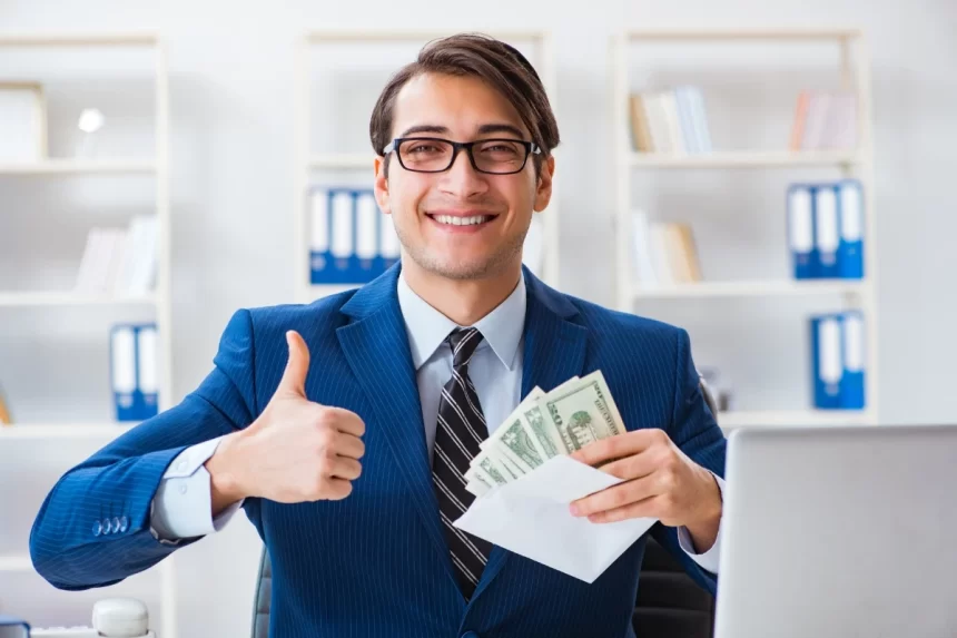 La Creciente Brecha Salarial en el Mundo de la IA: Ingenieros de IA Ganan $100,000 Más que sus Colegas - 7