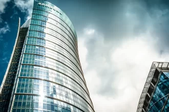 Samsung Revoluciona la IA: Adquisición Estratégica de Oxford Semantic Technologies - 9