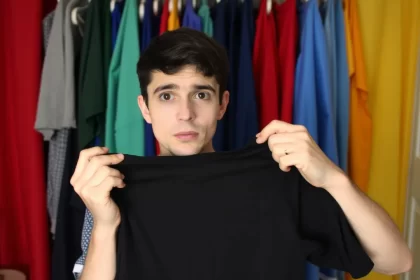 El Color Que Atrae La Mala Suerte, Según La IA: ¿Realmente Deberías Vestirte De Negro? - 29